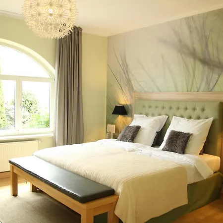 Uma Rosa Bed and Breakfast *